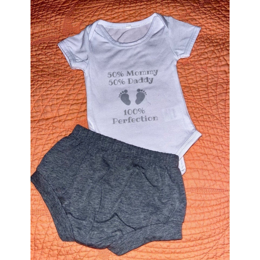 CARTERS NEWBORN OUTFIT